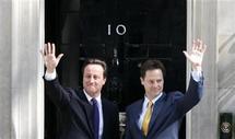David Cameron, a la izquierda, y Nicholas Clegg
