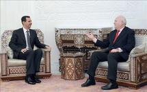 Bashar Al Asad, a la izquierda, y Miguel Ángel Moratinos