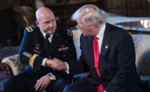 McMaster-a la izquierda-y Trump McMaster-a la izquierda-y Trump