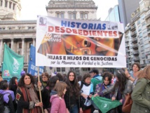 Hijos de genocidas en la manifestación que conmemora el golpe de estado de 1976 Hijos de genocidas en la manifestación que conmemora el golpe de estado de 1976
