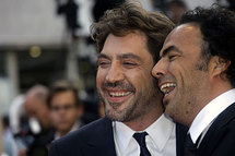 Javier Bardem, a la izquierda, y Alejandro González Iñarritu, en Cannes