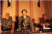 Efraín Ríos Montt, en el centro, en 1982 Efraín Ríos Montt, en el centro, en 1982