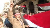 Habitantes de Duma celebrando la llegada del ejército sirio