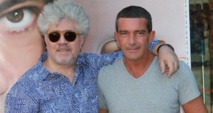 Pedro Almodóvar-a la izquierda-y Antonio Banderas Pedro Almodóvar-a la izquierda-y Antonio Banderas