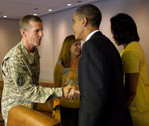 Stanley McChrystal y Barak Obama