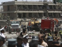 Al menos 13 muertos en atentado en mezquita en Afganistán Al menos 13 muertos en atentado en mezquita en Afganistán