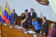 Maduro jurando el cargo en la Constituyente Maduro jurando el cargo en la Constituyente