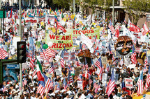 Una manifestación en Los Angeles contra la ley de Arizona