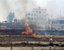 Edificio del ejército libanés bombardeado por los israelíes