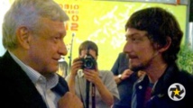 Amlo-a la izquierda-y Larregui Amlo-a la izquierda-y Larregui