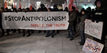 Manifestación contra las afirmaciones de que algunos polacos atacaron a los judíos.