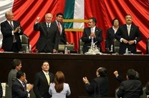 Acto en la cámara de diputados, en México, para celebrar los 100 años de la UNAM