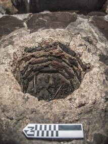 El entierro infantil dedicado a Huitzilopochtli El entierro infantil dedicado a Huitzilopochtli