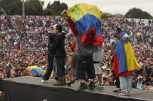 Grupos de Cuba, Corea del Sur y EEUU animan festival de hip-hop en Bogotá