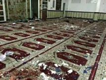 Veinte muertos en atentado contra mezquita chiita en Afganistán Veinte muertos en atentado contra mezquita chiita en Afganistán