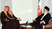 El difunto rey Abdulá-a la izquierda-y Jamenei