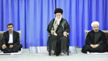 De izquierda a derecha, Ahmadiniyad, Jamenei y Rohani.