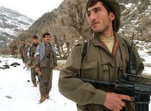 El PKK desmiente implicación en atentado de Estambul y prolonga su tregua