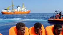 Cinco países acogen a migrantes del "Aquarius", que atracará en Malta Cinco países acogen a migrantes del "Aquarius", que atracará en Malta