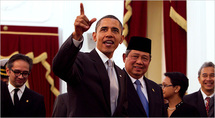 Barak Obama y, a la derecha, Susilo Bambang Yudhoyono