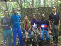 Una foto enviada por el ELN de los secuestrados Una foto enviada por el ELN de los secuestrados