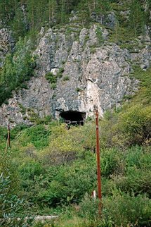 La cueva de Denisova La cueva de Denisova