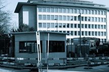 Diputados suizos piden expulsión de diplomáticos de EEUU