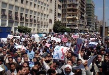 Ejército egipcio respalda las reivindicaciones del pueblo contra Mubarak Ejército egipcio respalda las reivindicaciones del pueblo contra Mubarak