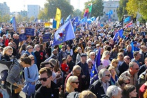 Manifestantes en Londres pidiendo un segundo referéndum para permanecer en la UE Manifestantes en Londres pidiendo un segundo referéndum para permanecer en la UE