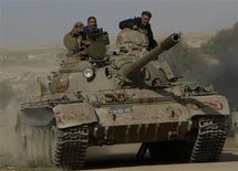 Un tanque en Brega, Libia.