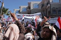 Yemen: fallece un manifestante herido en choque con la policía en Saná