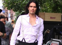 Russell Brand, durante el rodaje.