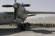 Soldados afganos, en el aeropuerto militar de Kabul. Soldados afganos, en el aeropuerto militar de Kabul.
