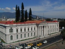 El Palacio Nacional, en San Salvador,