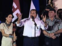 Daniel Ortega, en el centro. Daniel Ortega, en el centro.