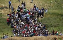 Manifestantes en la frontera entre Siria y Israel.