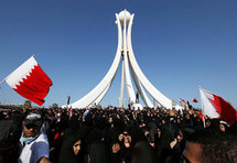 Manifestantes en Manama, Bahrein. Manifestantes en Manama, Bahrein.