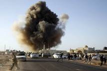 Libia: violentos bombardeos sacuden Trípoli Libia: violentos bombardeos sacuden Trípoli