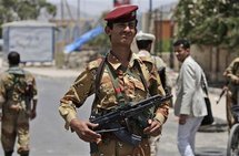 Un soldado yemení, en Saná, Yemen.