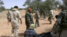 Libia: leales a Gadafi bombardean Zenten, ciudad disputada a los rebeldes Libia: leales a Gadafi bombardean Zenten, ciudad disputada a los rebeldes