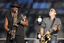 Clarence Clemons, a la izquierda, y Bruce Springsteen.