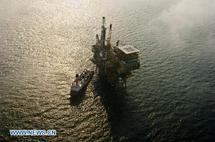 Marea negra en China ya contaminó más de 4.200 km2 de agua de mar Marea negra en China ya contaminó más de 4.200 km2 de agua de mar