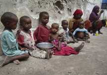 Hambruna en dos zonas de Somalia y emergencia en todo el Cuerno de África Hambruna en dos zonas de Somalia y emergencia en todo el Cuerno de África