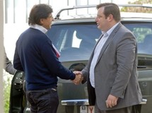El líder francófono Elio di Rupo-izquierda-y el líder flamenco Bart de Wever.