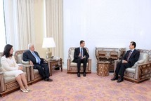 El presidente sirio recibe al ministro de exteriores libanés