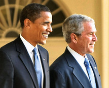Barak Obama y George W. Bush.