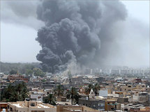 Bombardeo de la OTAN en Bab Al Azizia, Tripoli, Libia.