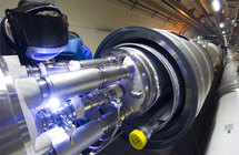 El LHC, el Gran Colisionador de Hadrones. El LHC, el Gran Colisionador de Hadrones.