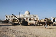 Tanques capturados por los rebeldes en Tarhuna, al sudeste de Tripoli, en Libia. Tanques capturados por los rebeldes en Tarhuna, al sudeste de Tripoli, en Libia.