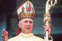 El arzobispo Marcel Lefebvre. El arzobispo Marcel Lefebvre.